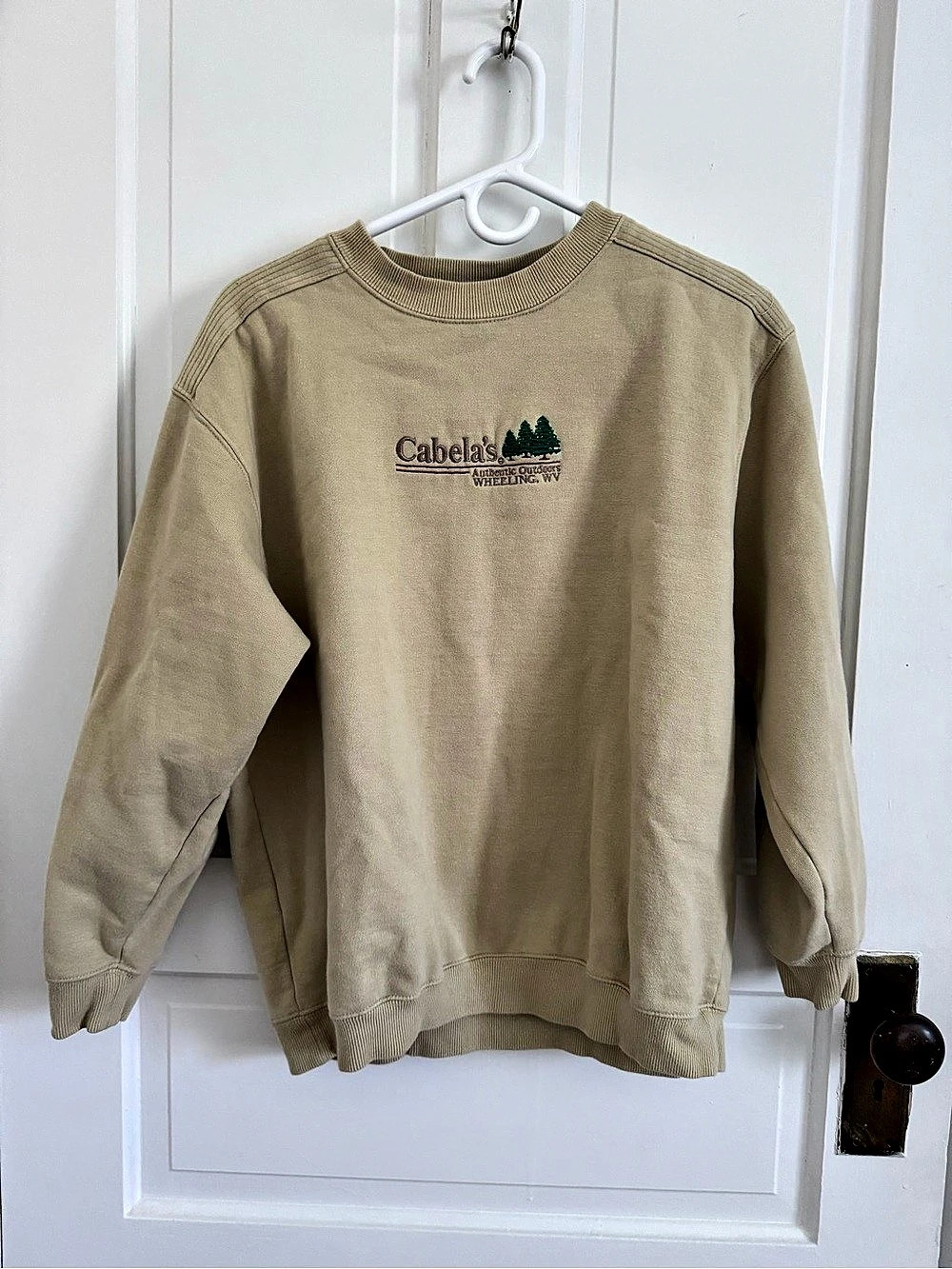Blue Ocean Cabela's Athletic Outfitters Wheelhouse Tan Crewneck Sweatshirt Size - Picture 1 of 4